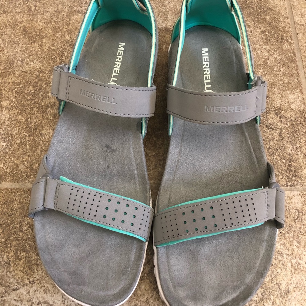 Merrell women’s hiking sandals size 7